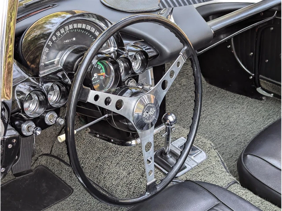 1962 Chevrolet Corvette C1 - Image 30 of 31