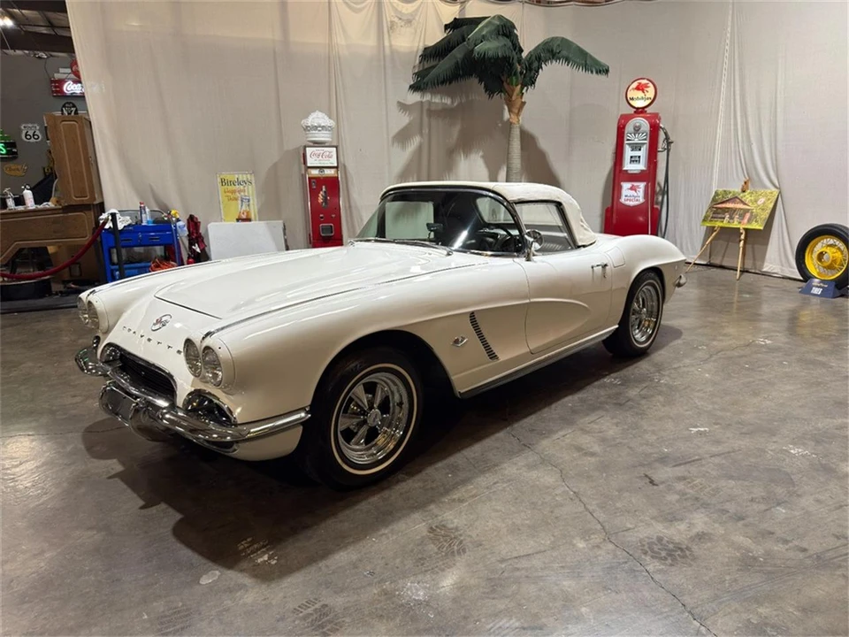 1962 Chevrolet Corvette C1 - Image 11 of 31