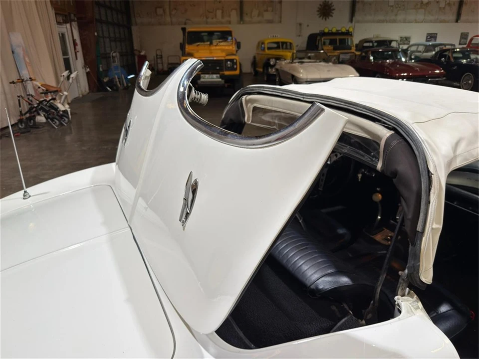 1962 Chevrolet Corvette C1 - Image 8 of 31