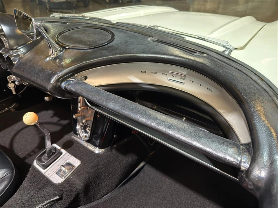 1962 Chevrolet Corvette C1 - Image 4 of 31