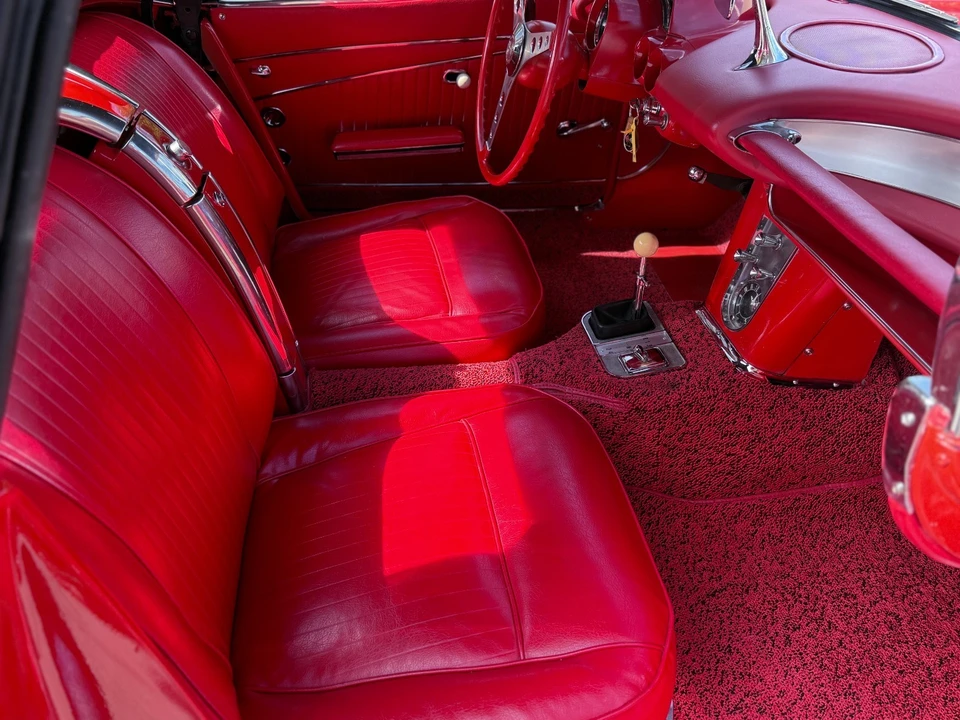 1962 Chevrolet Corvette C1 - Image 17 of 21