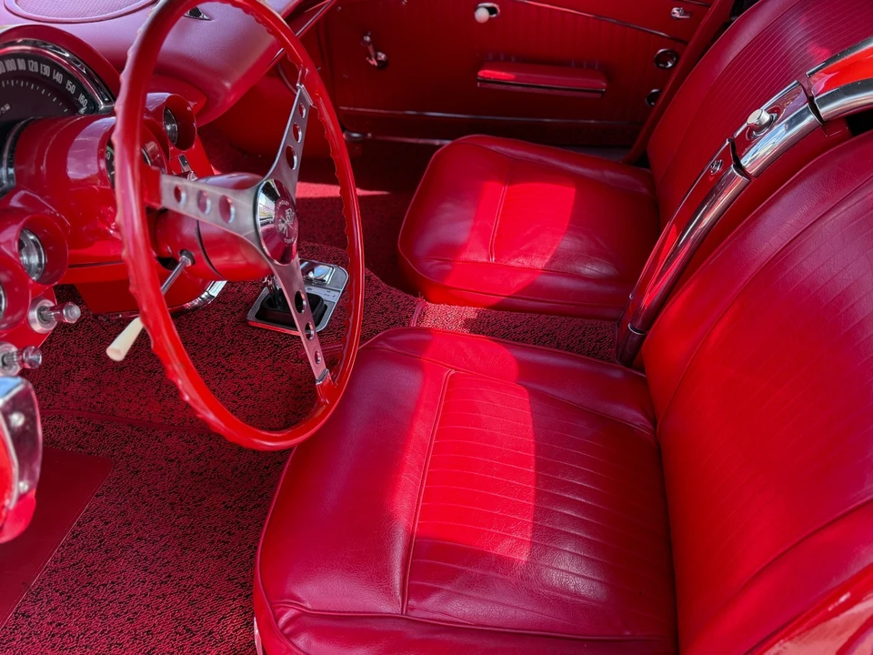 1962 Chevrolet Corvette C1 - Image 12 of 21