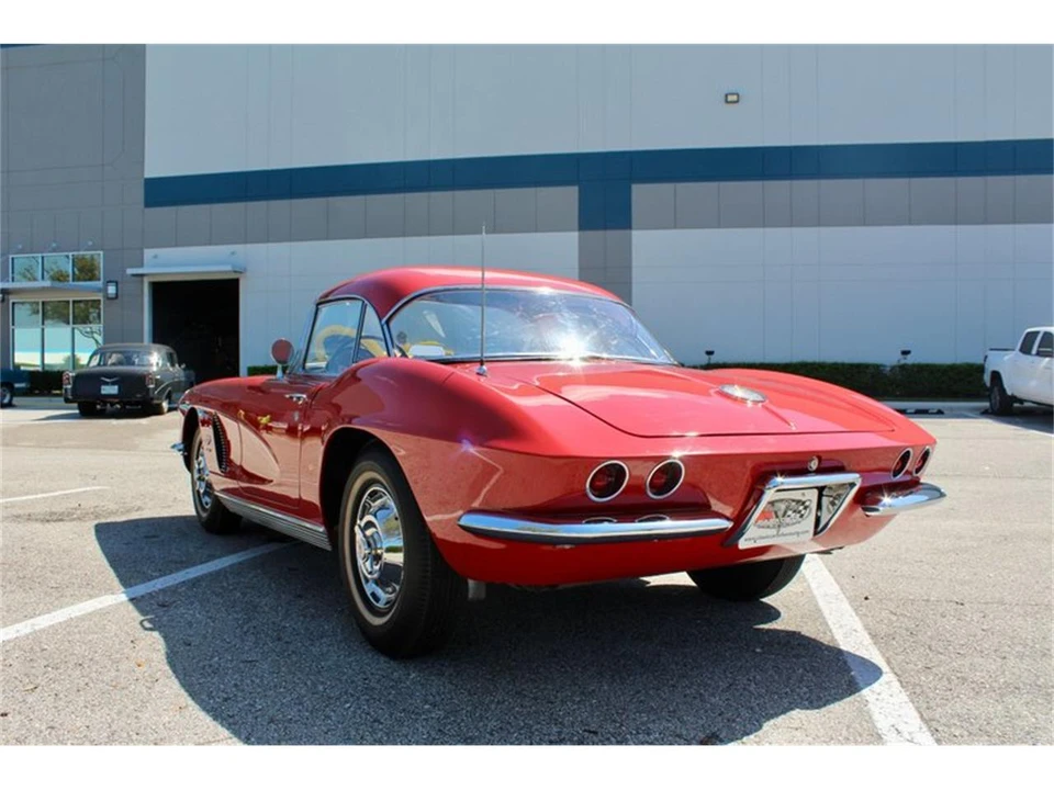 1962 Chevrolet Corvette C1 - Image 13 of 31