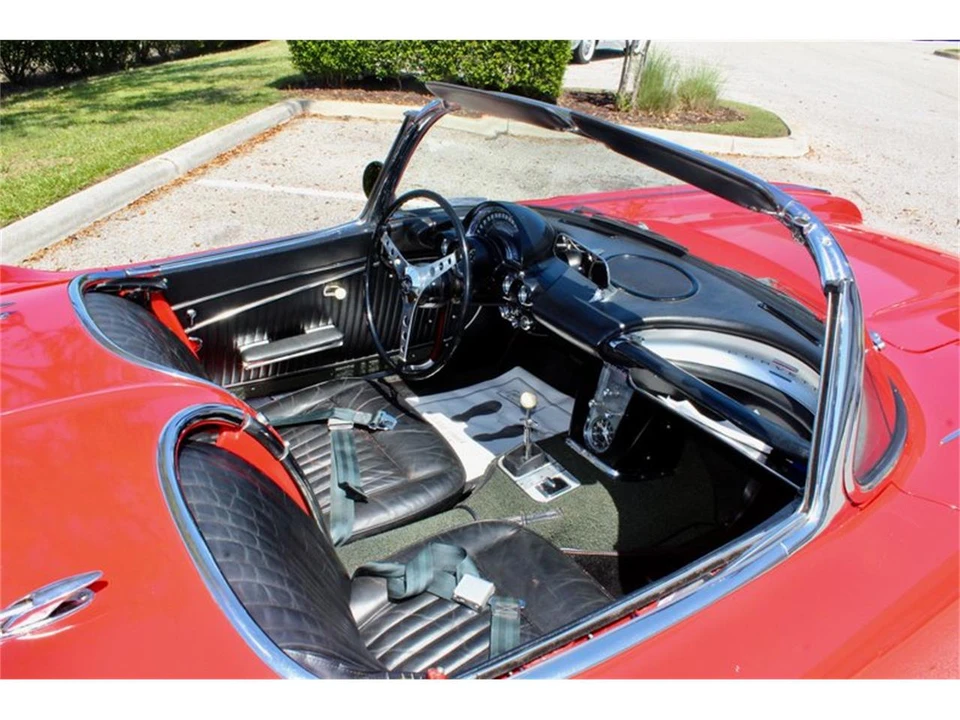 1962 Chevrolet Corvette C1 - Image 30 of 31