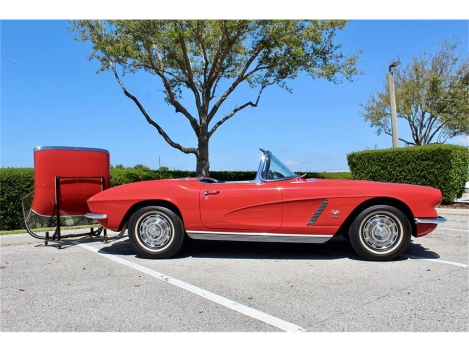 1962 Chevrolet Corvette C1 - Image 16 of 31