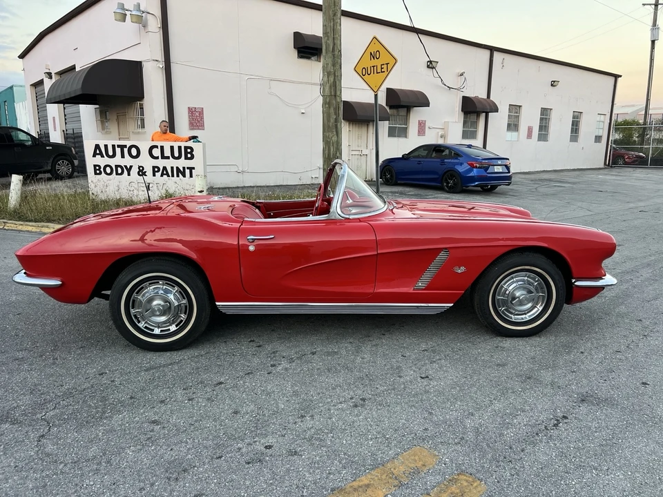 1962 Chevrolet Corvette C1 - Image 9 of 21