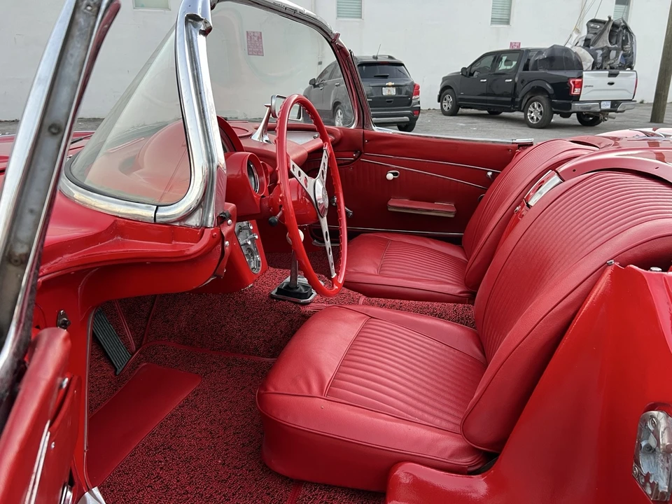 1962 Chevrolet Corvette C1 - Image 12 of 21