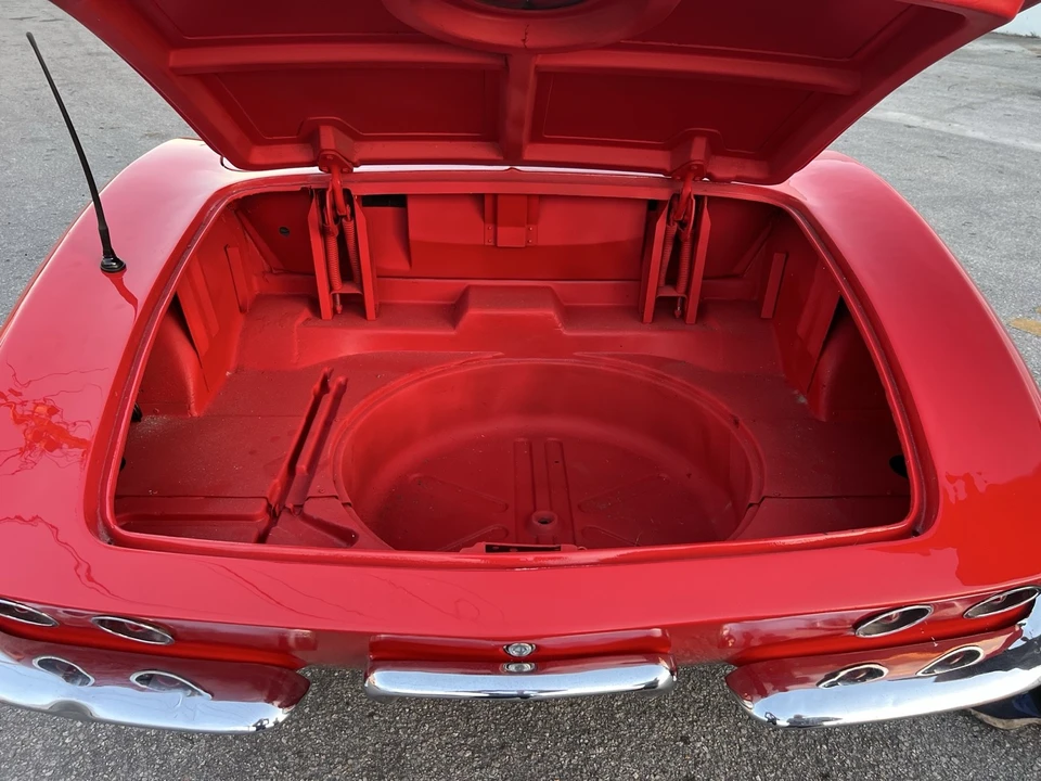 1962 Chevrolet Corvette C1 - Image 20 of 21