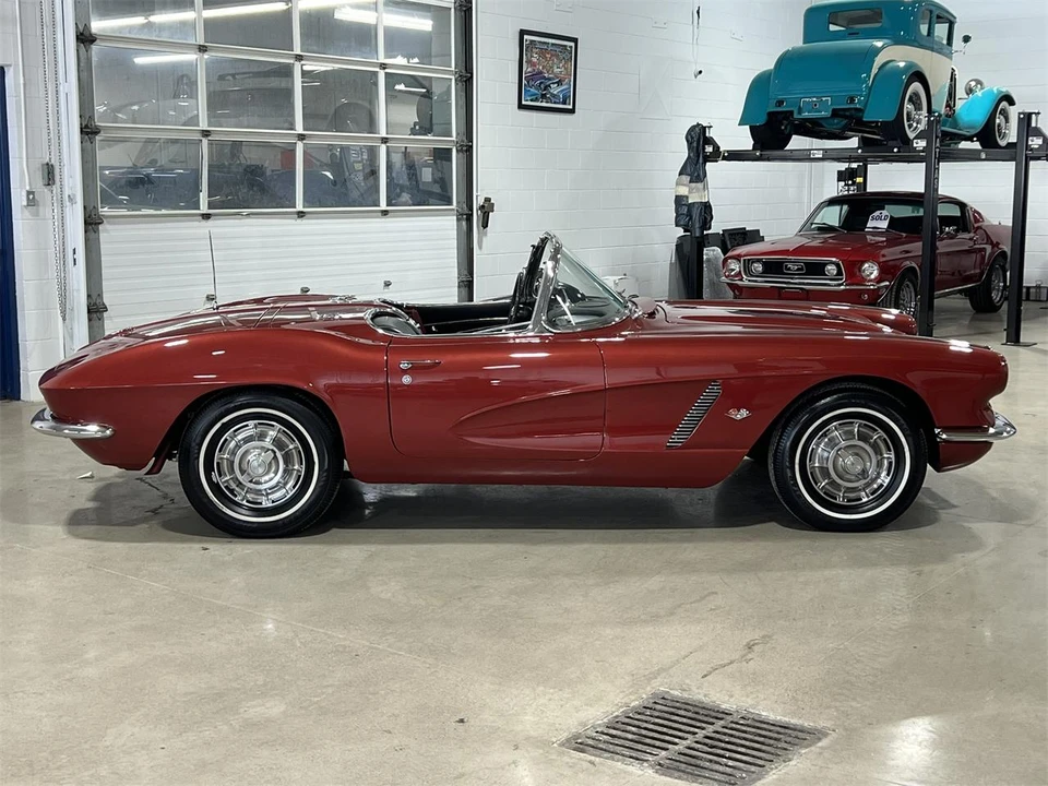 1962 Chevrolet Corvette C1 - Image 5 of 31