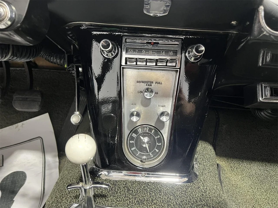 1962 Chevrolet Corvette C1 - Image 14 of 31