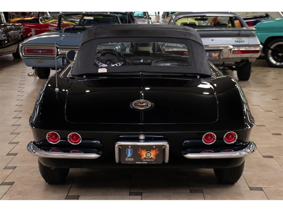 1962 Chevrolet Corvette C1 - Image 22 of 31