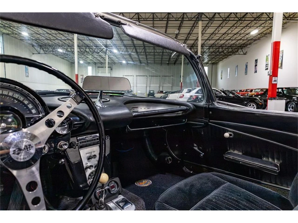 1962 Chevrolet Corvette C1 - Image 20 of 31