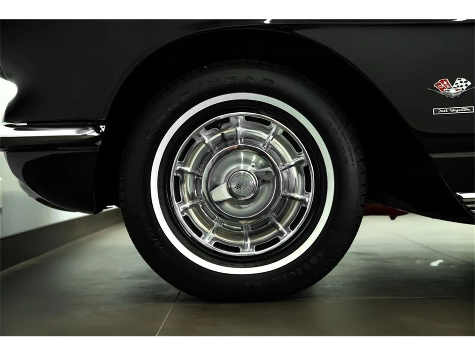 1962 Chevrolet Corvette C1 - Image 22 of 31