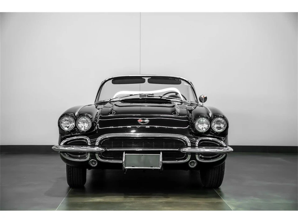 1962 Chevrolet Corvette C1 - Image 2 of 31