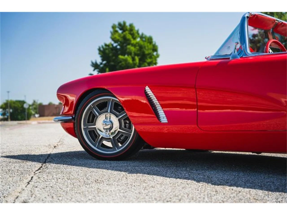 1962 Chevrolet Corvette C1 - Image 17 of 31