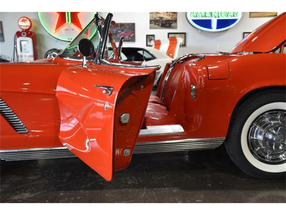 1962 Chevrolet Corvette C1 - Image 22 of 31