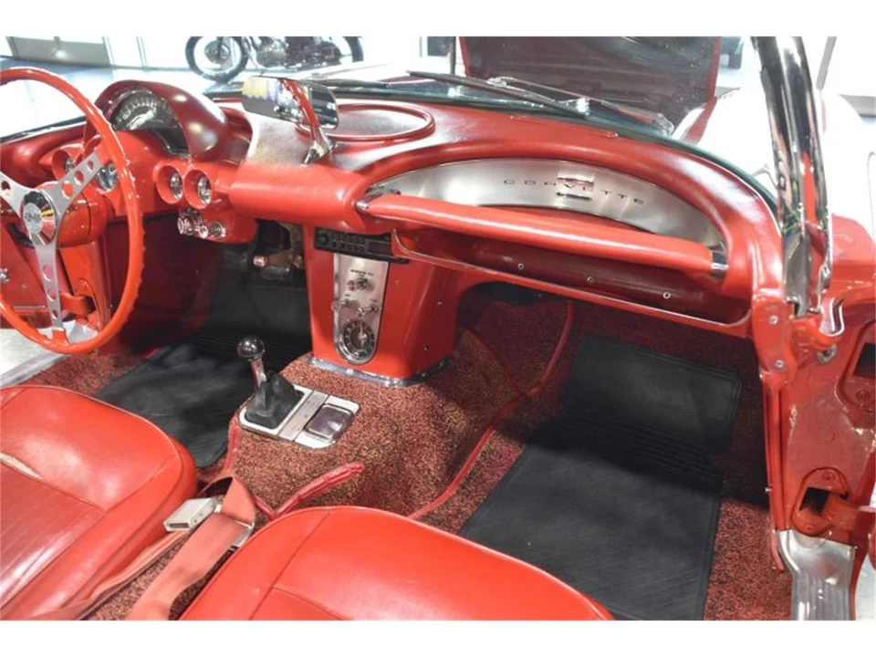 1962 Chevrolet Corvette C1 - Image 28 of 31