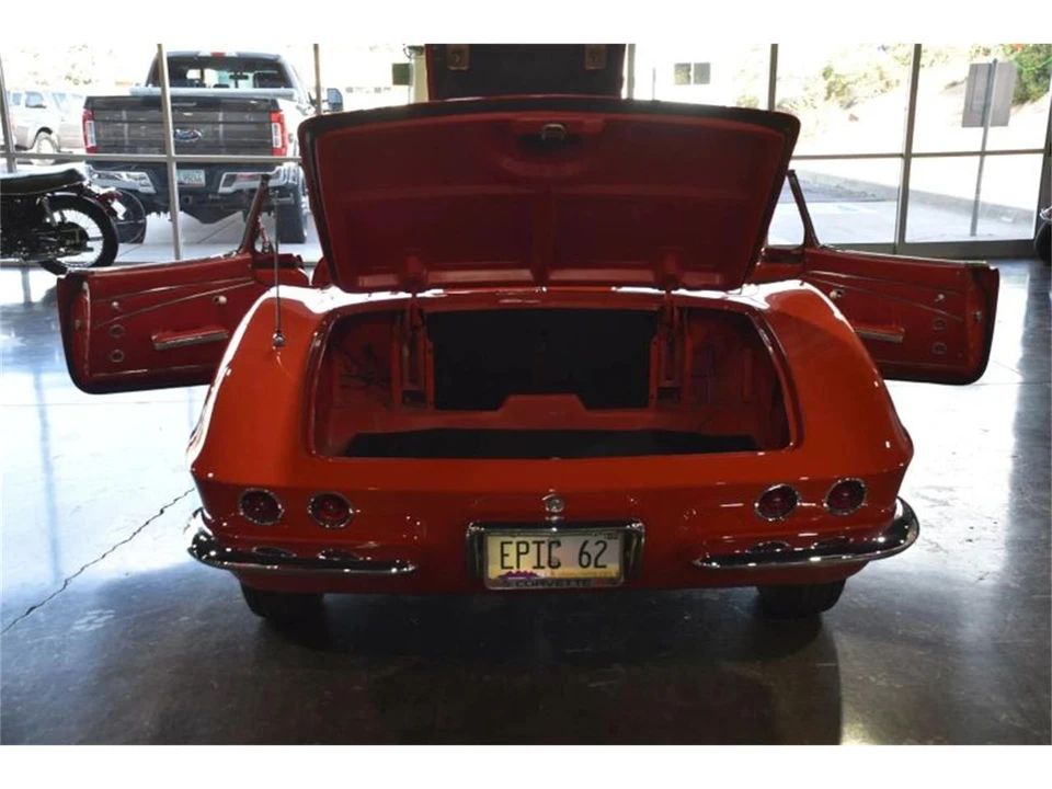 1962 Chevrolet Corvette C1 - Image 15 of 31