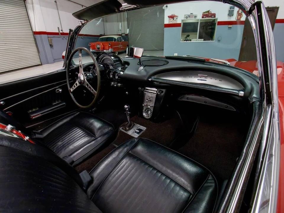 1962 Chevrolet Corvette C1 - Image 29 of 31