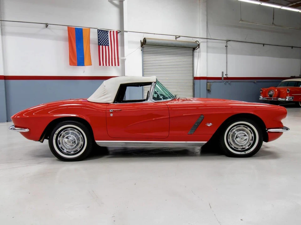 1962 Chevrolet Corvette C1 - Image 5 of 31