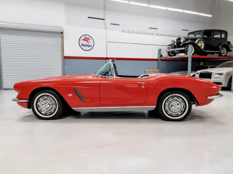 1962 Chevrolet Corvette C1 - Image 15 of 31