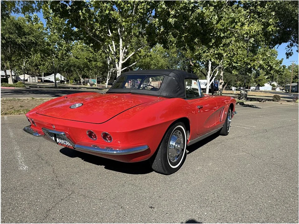 1962 Chevrolet Corvette C1 - Image 6 of 26