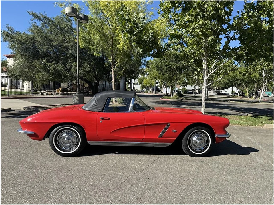 1962 Chevrolet Corvette C1 - Image 7 of 26