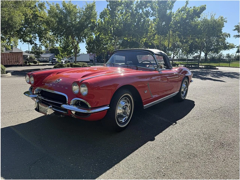 1962 Chevrolet Corvette C1 - Image 2 of 26