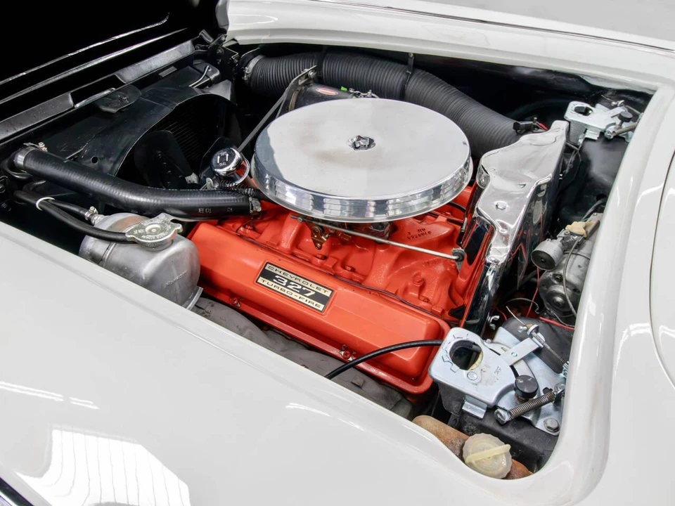 1962 Chevrolet Corvette C1 - Image 16 of 31