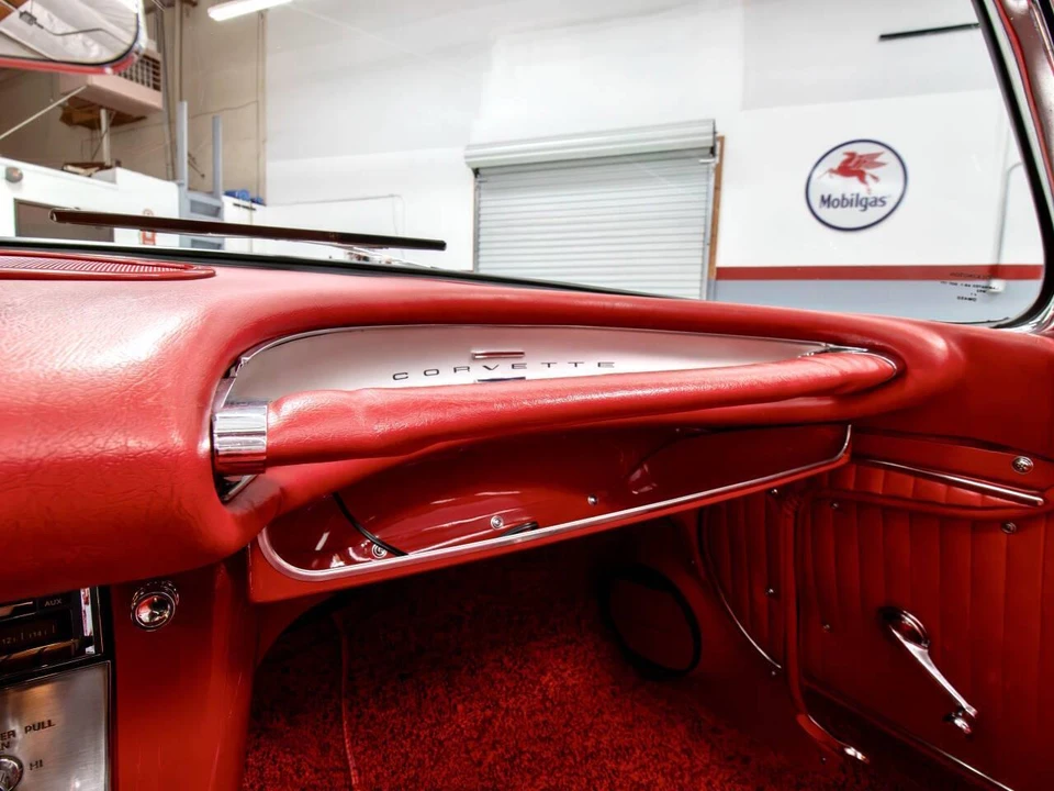 1962 Chevrolet Corvette C1 - Image 29 of 31