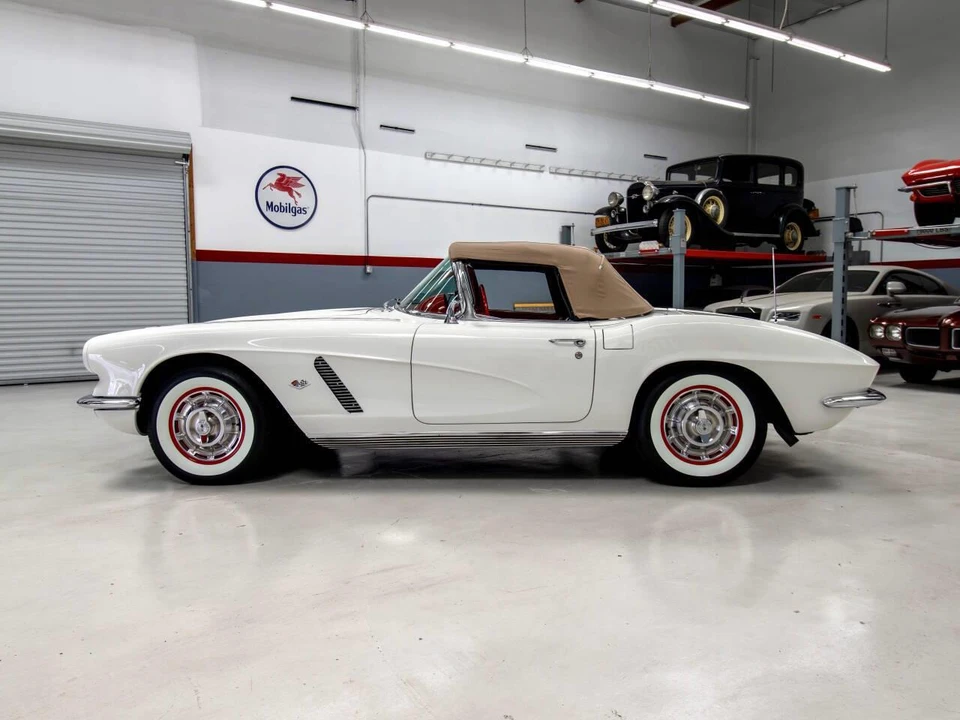 1962 Chevrolet Corvette C1 - Image 9 of 31