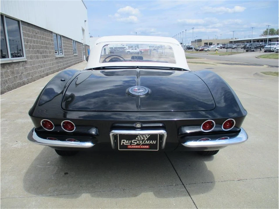 1962 Chevrolet Corvette C1 - Image 19 of 31