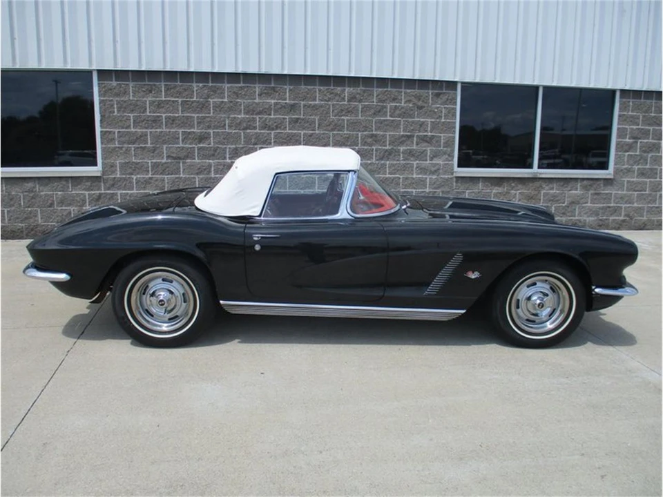 1962 Chevrolet Corvette C1 - Image 14 of 31
