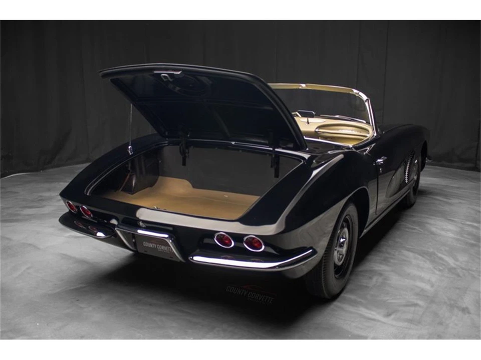 1962 Chevrolet Corvette C1 - Image 20 of 31