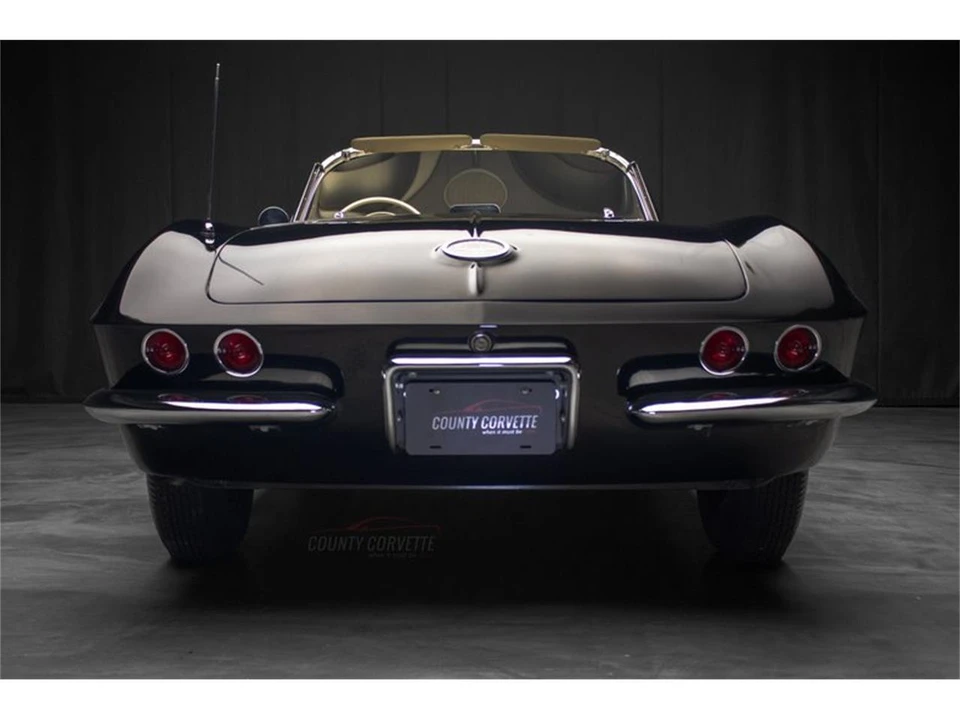 1962 Chevrolet Corvette C1 - Image 15 of 31
