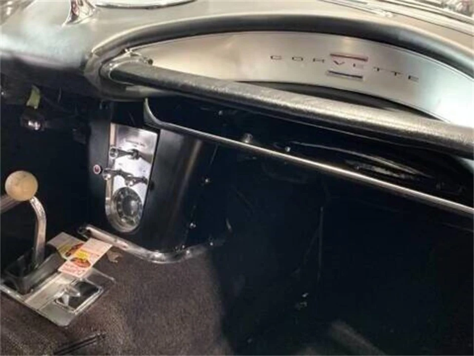 1962 Chevrolet Corvette C1 - Image 7 of 9
