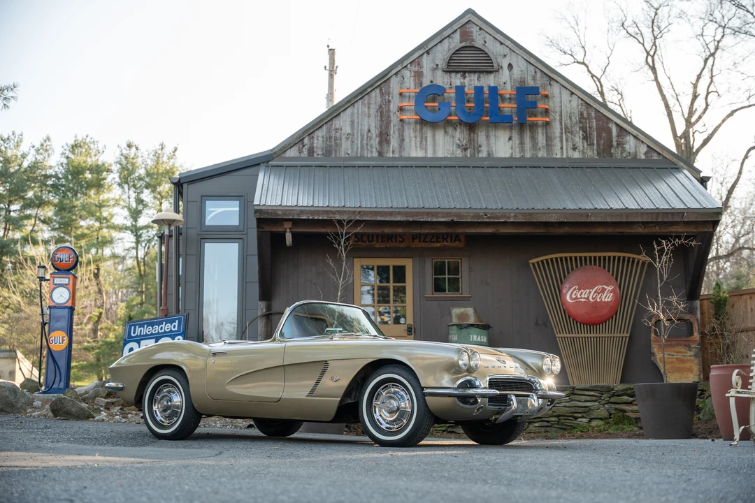 1962 Chevrolet Corvette C1 - Image 14 of 31