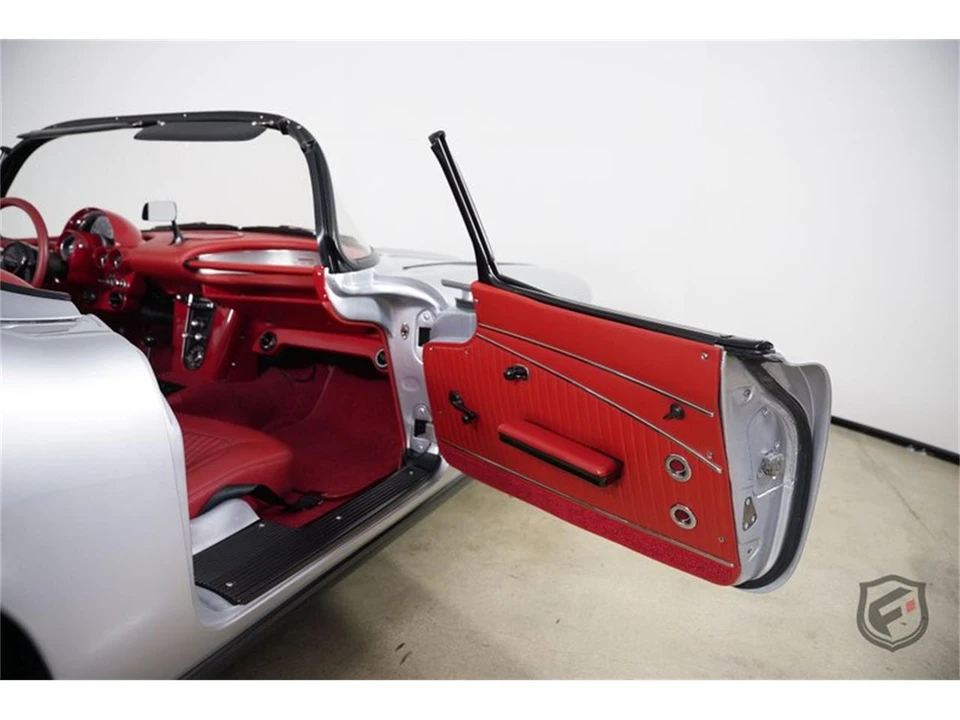 1962 Chevrolet Corvette C1 - Image 23 of 31