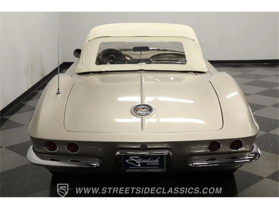 1962 Chevrolet Corvette C1 - Image 8 of 31