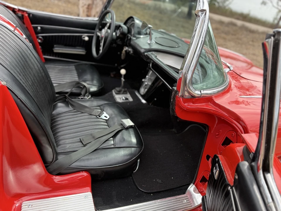 1962 Chevrolet Corvette C1 - Image 8 of 16