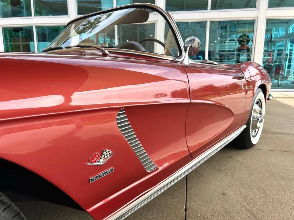 1962 Chevrolet Corvette C1 - Image 12 of 12