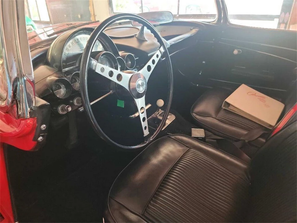 1962 Chevrolet Corvette C1 - Image 30 of 31