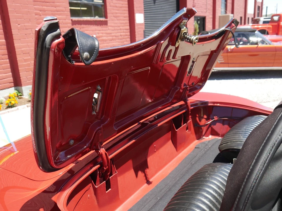 1962 Chevrolet Corvette C1 - Image 15 of 31