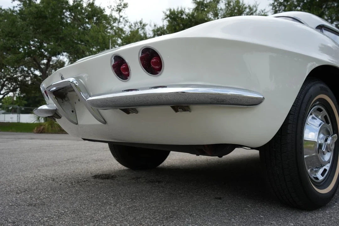 1962 Chevrolet Corvette C1 - Image 11 of 21
