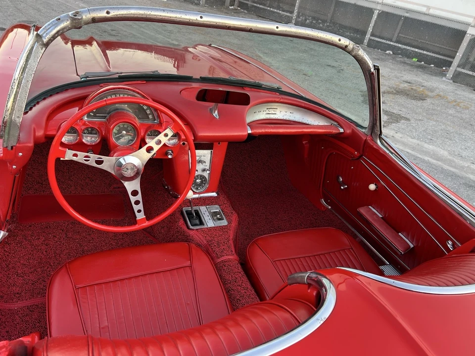 1962 Chevrolet Corvette C1 - Image 12 of 21