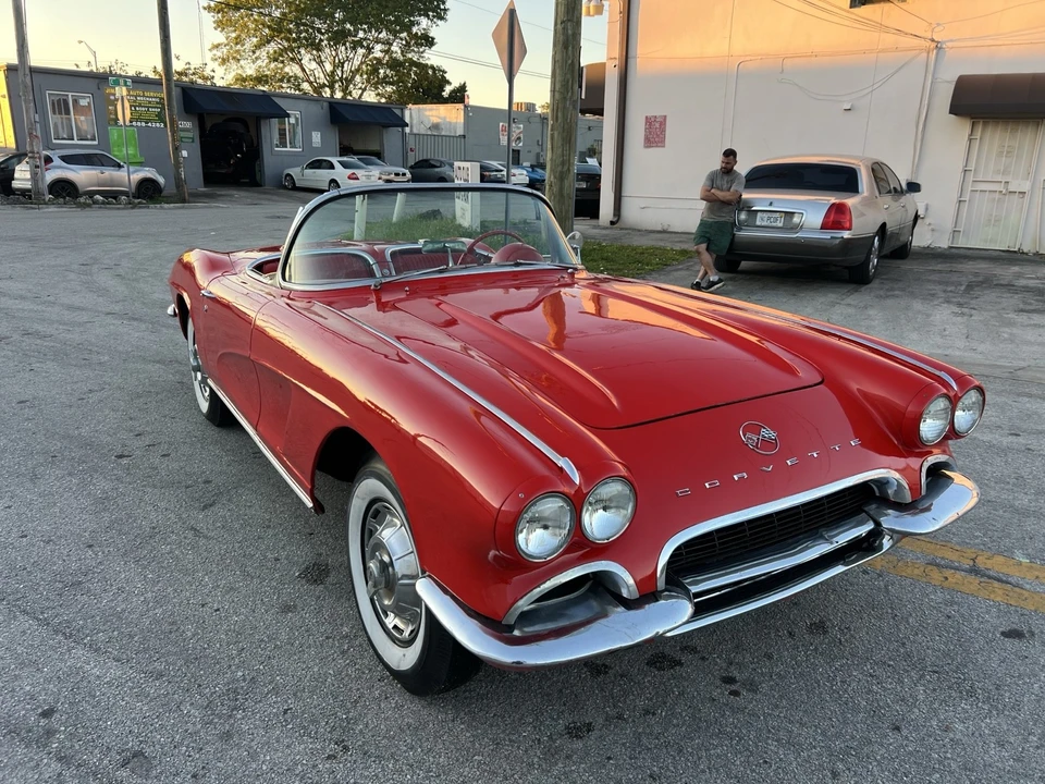 1962 Chevrolet Corvette C1 - Image 11 of 21