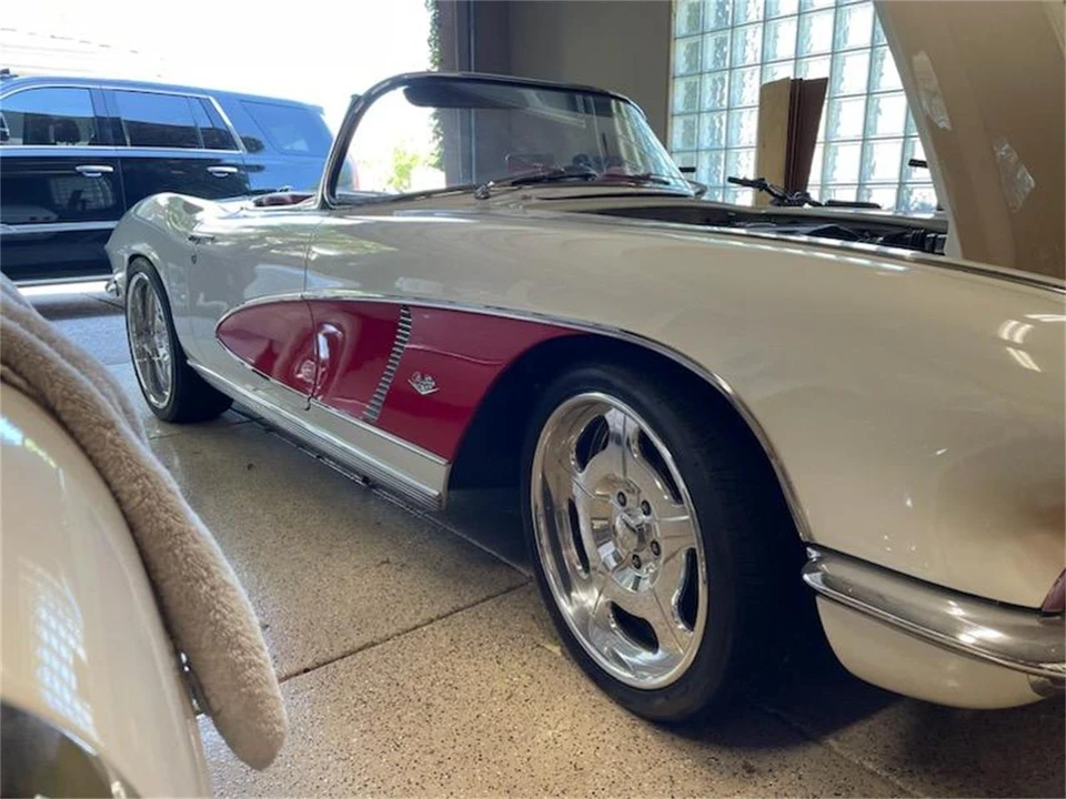 1962 Chevrolet Corvette C1 - Image 3 of 24