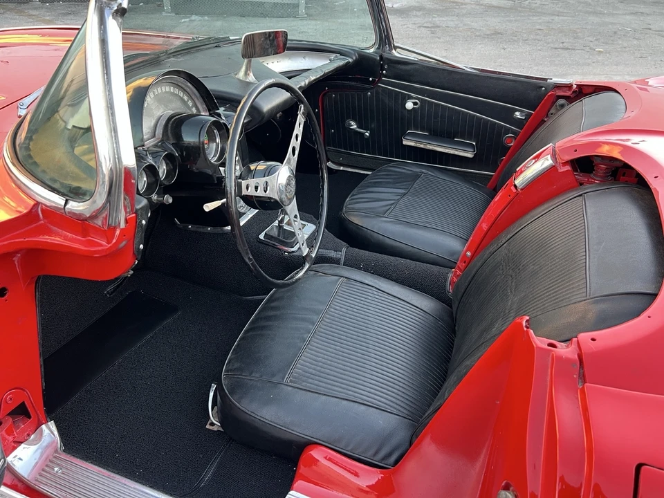 1962 Chevrolet Corvette C1 - Image 13 of 21
