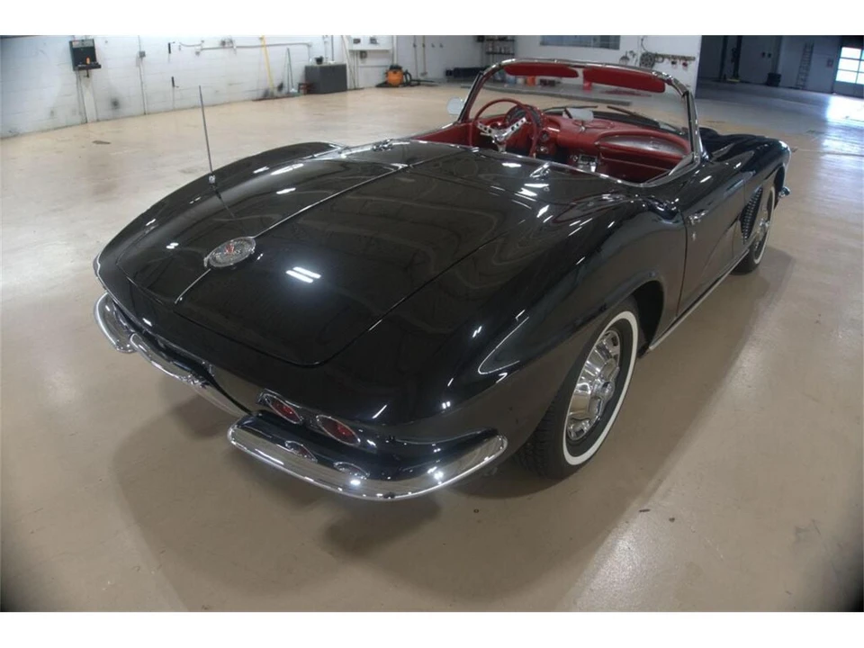 1962 Chevrolet Corvette C1 - Image 5 of 31