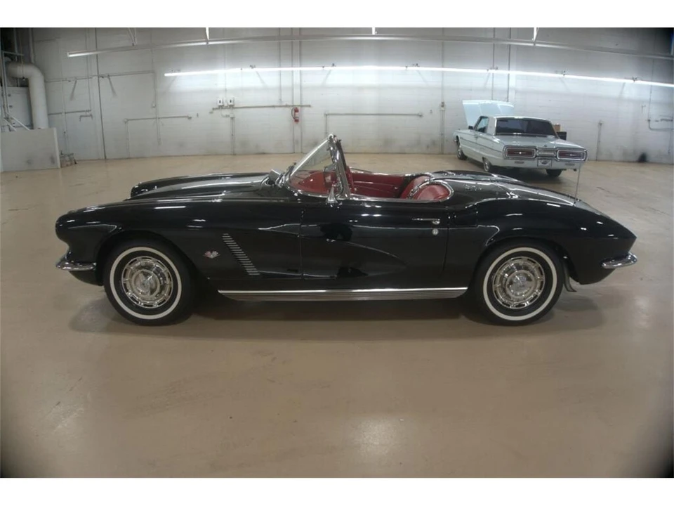 1962 Chevrolet Corvette C1 - Image 2 of 31